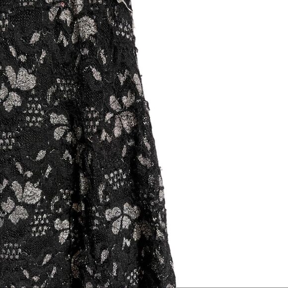 Black Lace Dress Size 4, Black & Silver VNeck half-sleeve NWT - Picture 12 of 14